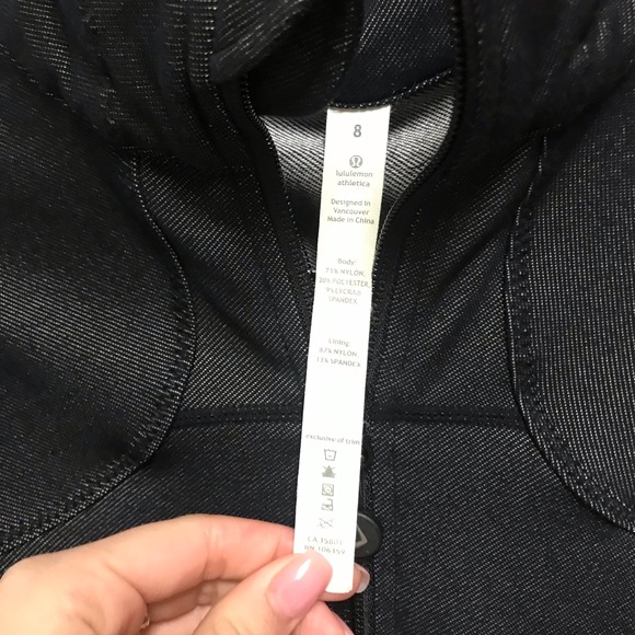 Lululemon Jacket - Picture 4 of 5